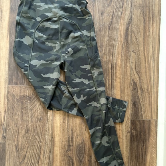 Athleta leggings - Picture 2 of 2